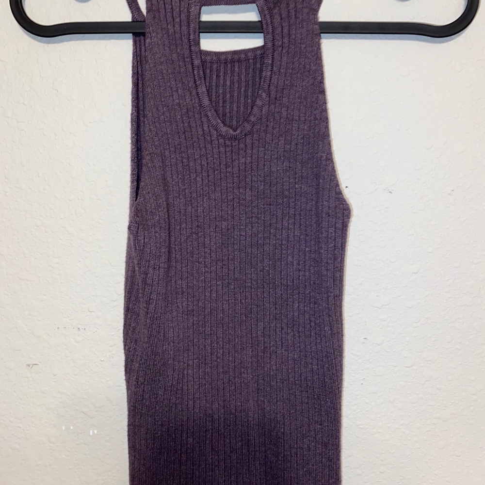 Purple crop top - Picture 2 of 2